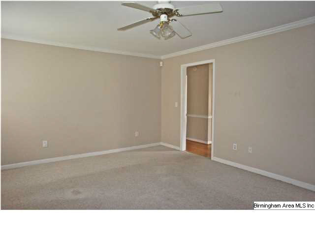 716 Jason Circle Center Point, AL 35215 - Photo 6 of 32