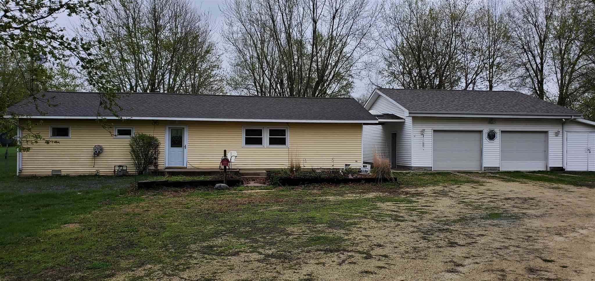 441 East 7th Street Portland, IN 47371 - Photo 3 of 34