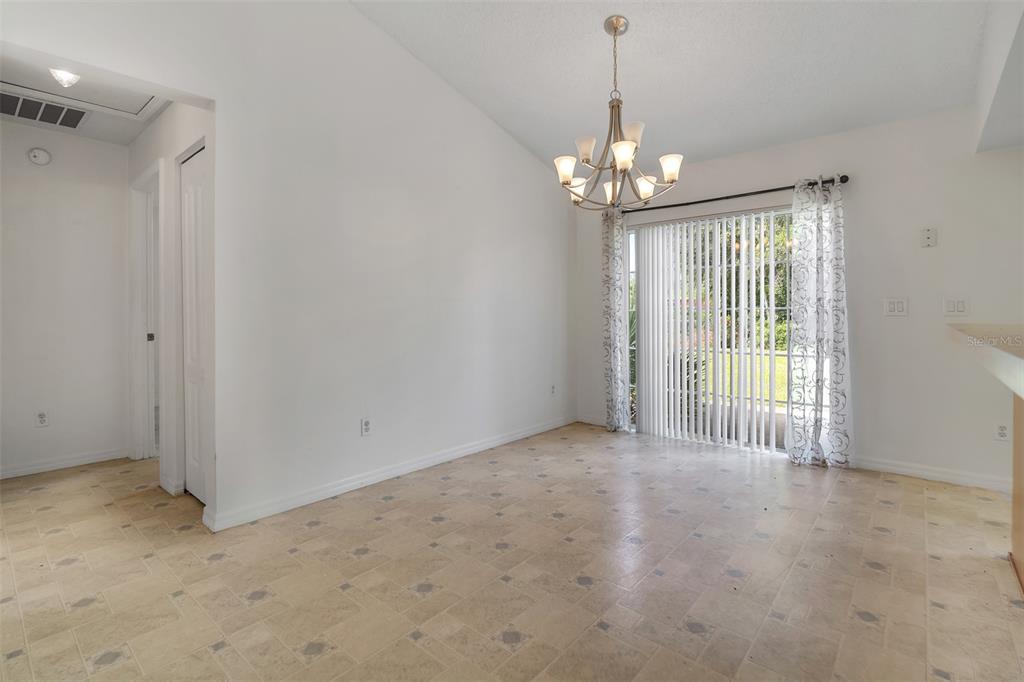 14091 Southwest 32nd Terrace Road Ocala, FL 34473 - Photo 7 of 26 Gallery Image 7