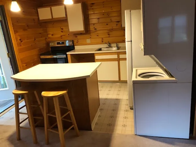 $1,450 | 164 Cash Street, Croydon, NH 03773