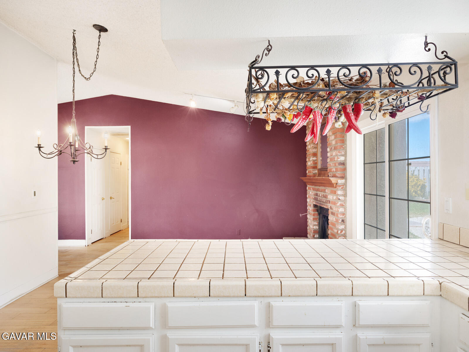 2057 Galloping Way Acton, CA 93510 - Photo 19 of 50 KUK_7532