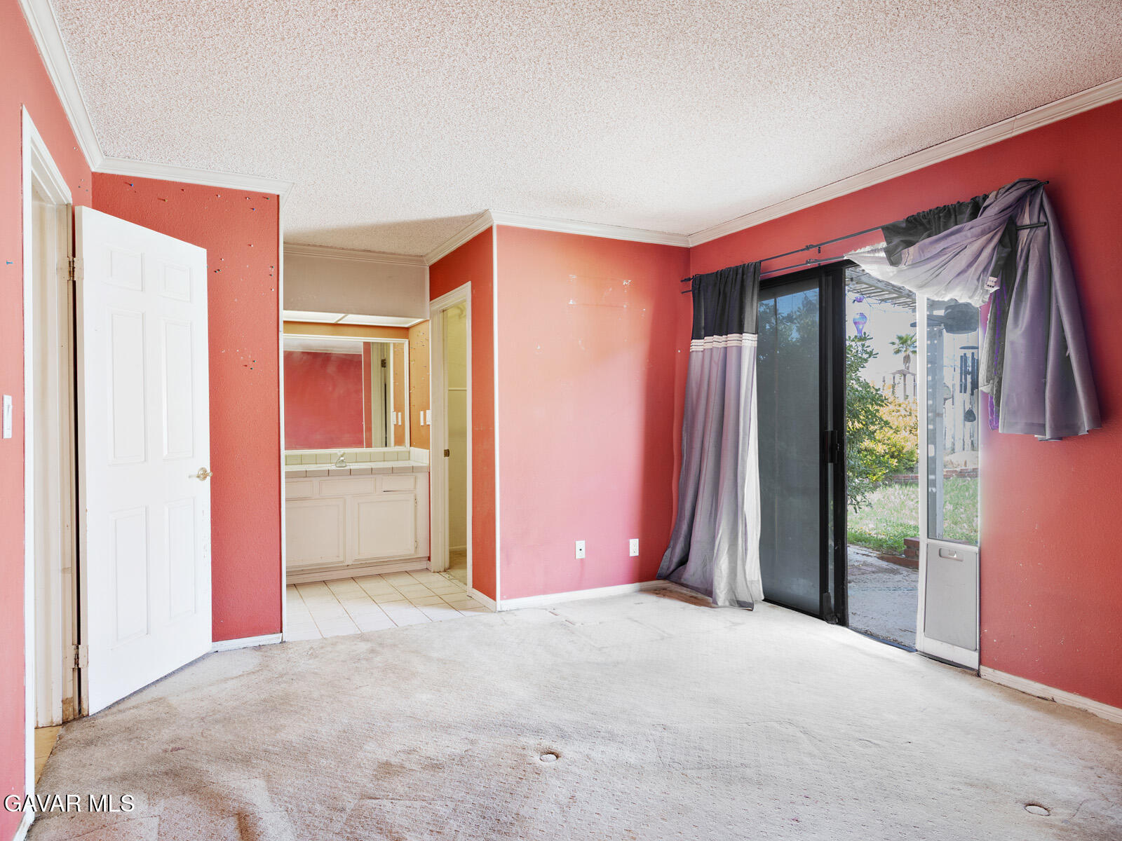 2057 Galloping Way Acton, CA 93510 - Photo 26 of 50 KUK_7653