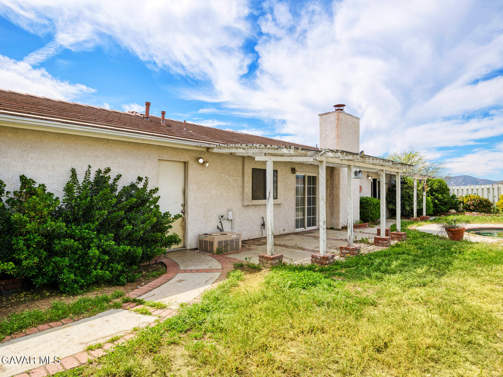 2057 Galloping Way Acton, CA 93510 - Photo 39 of 50 KUK_7561