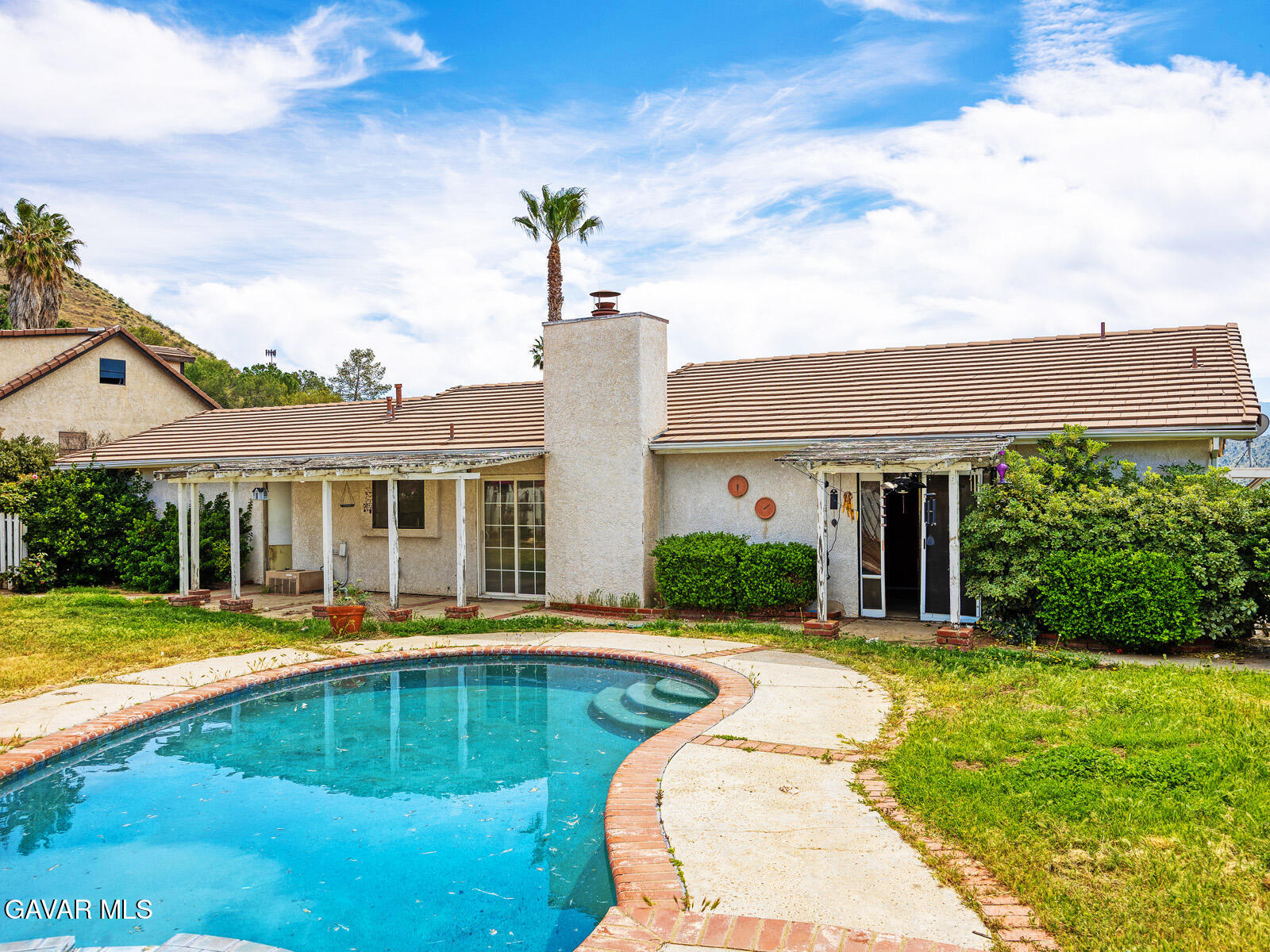 2057 Galloping Way Acton, CA 93510 - Photo 43 of 50 KUK_7622