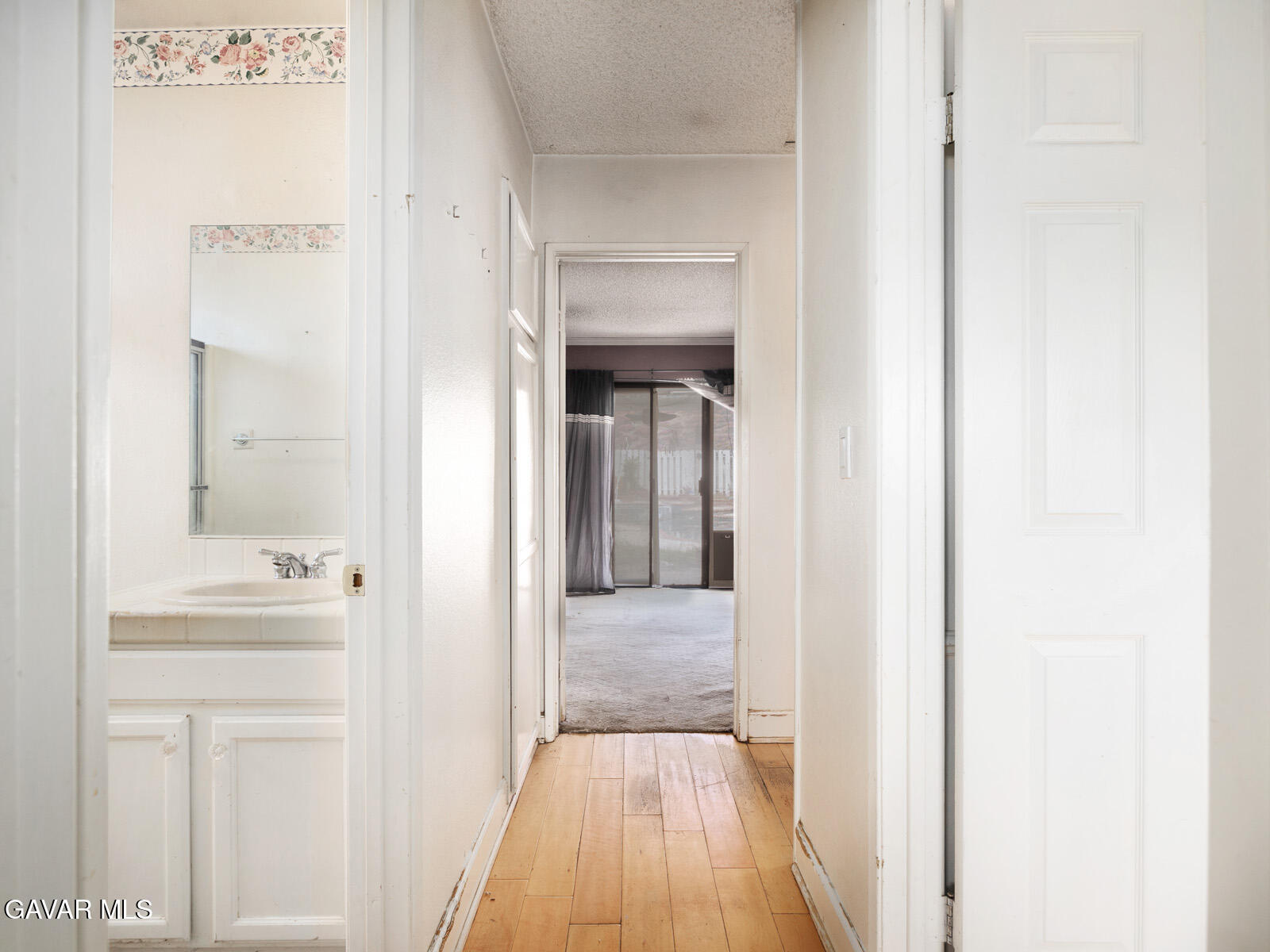 2057 Galloping Way Acton, CA 93510 - Photo 45 of 50 KUK_7721