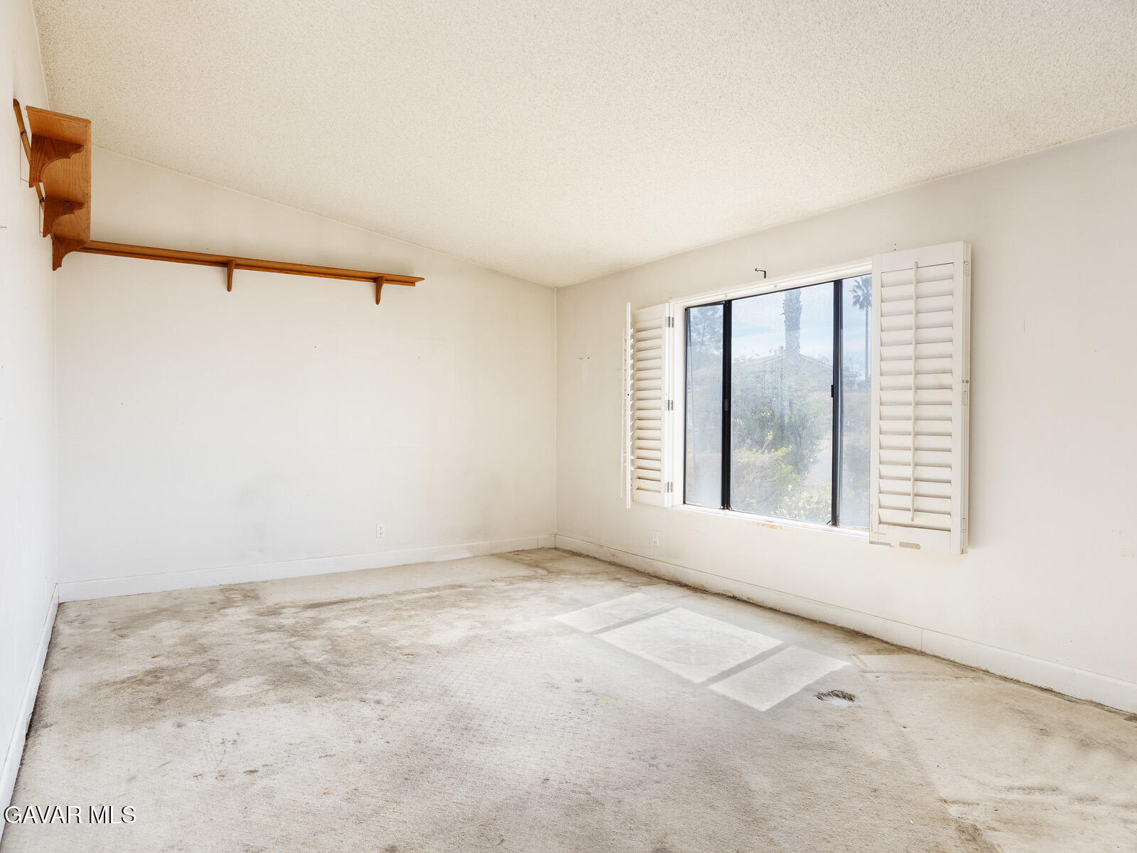 2057 Galloping Way Acton, CA 93510 - Photo 8 of 50 KUK_7461