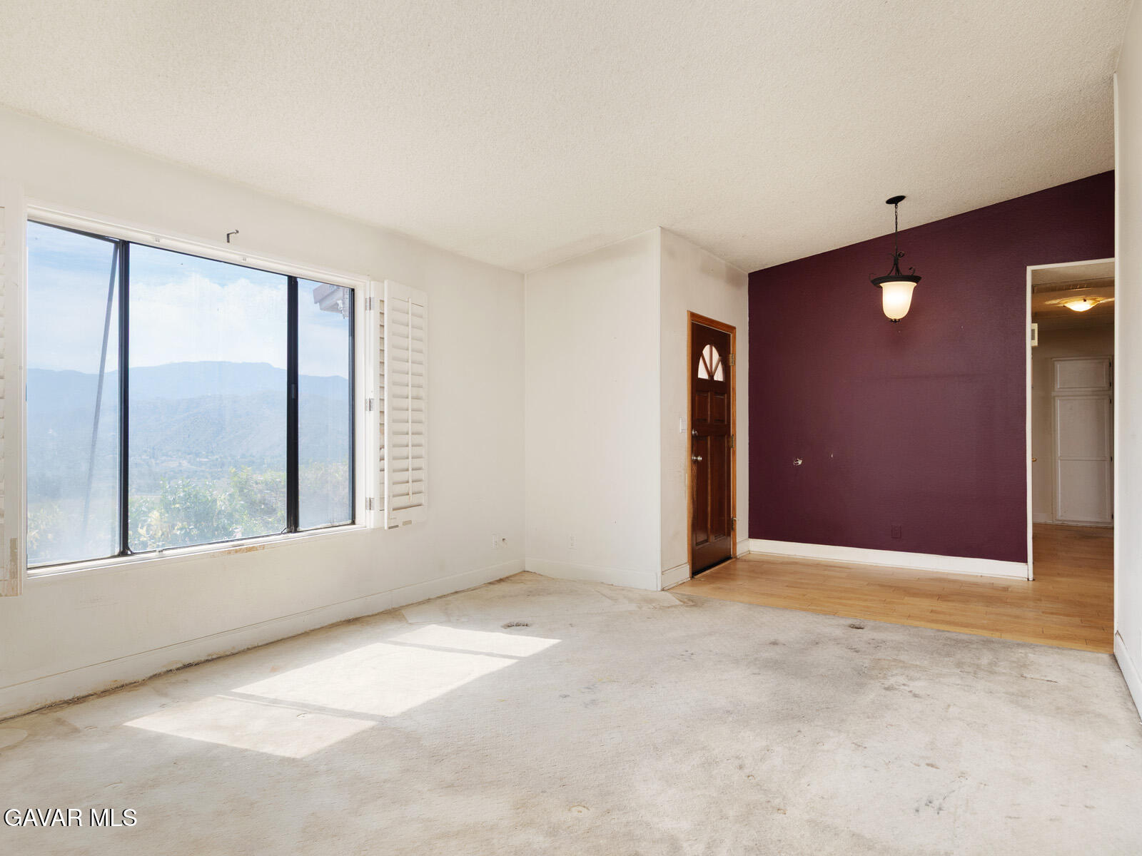 2057 Galloping Way Acton, CA 93510 - Photo 9 of 50 KUK_7469