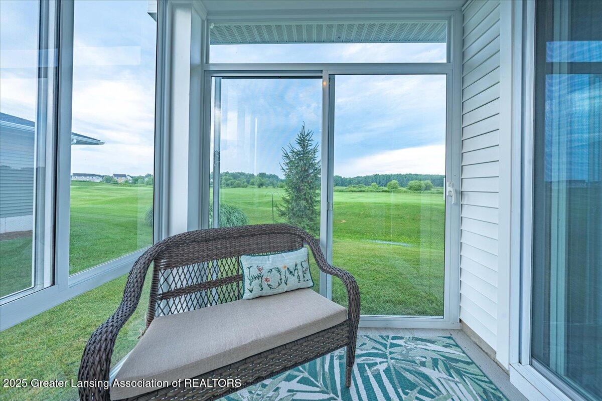 3961 Mustang Road East Lansing, MI 48823 - Photo 18 of 37 20-DSC06925-HDR