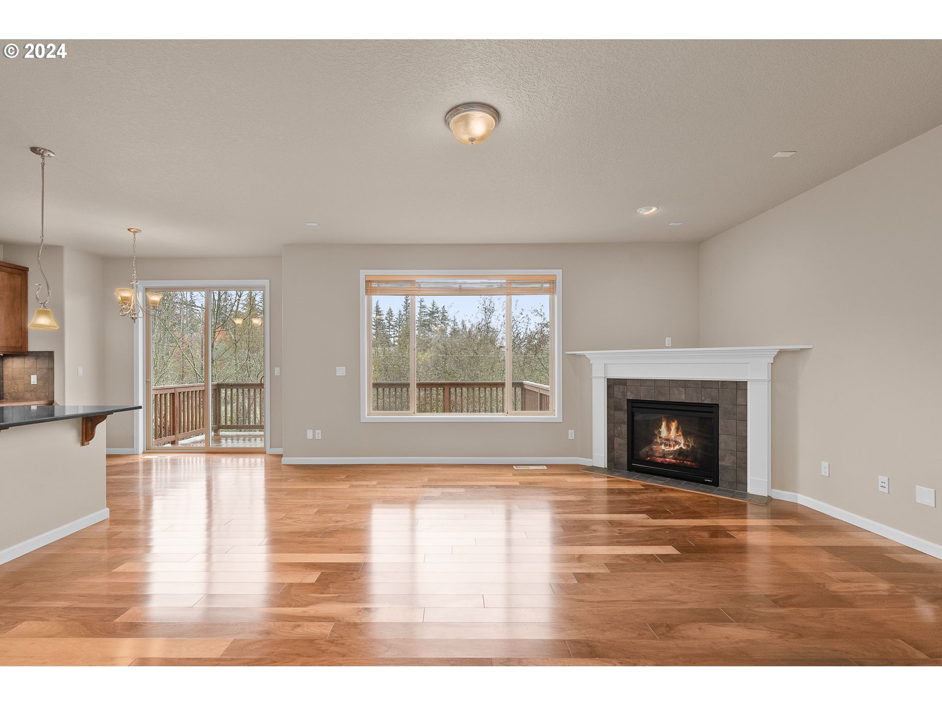 14034 Northwest Gargany Street Portland, OR 97229 - Photo 12 of 36 Family Room
