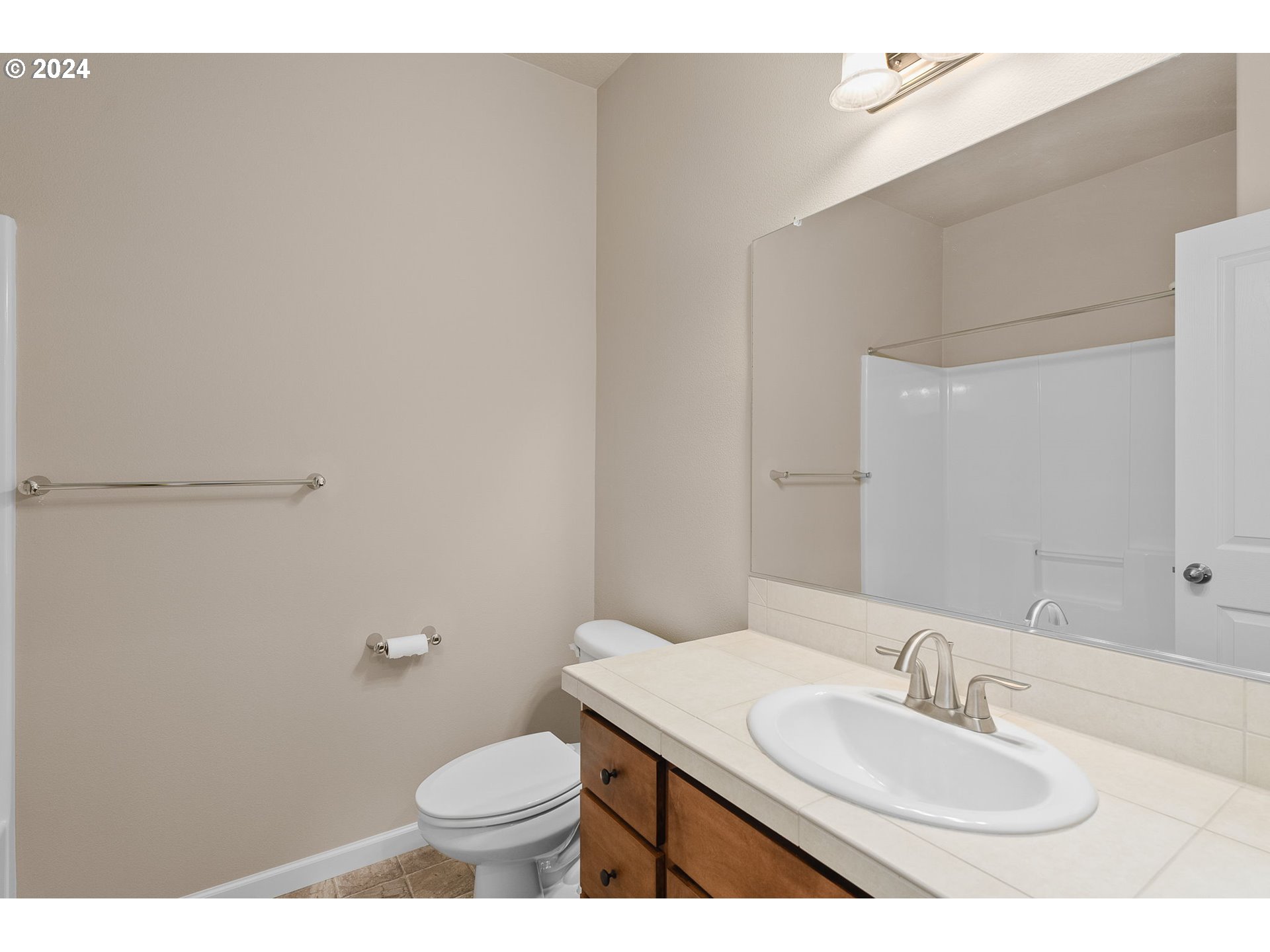 14034 Northwest Gargany Street Portland, OR 97229 - Photo 30 of 36 Bathroom
