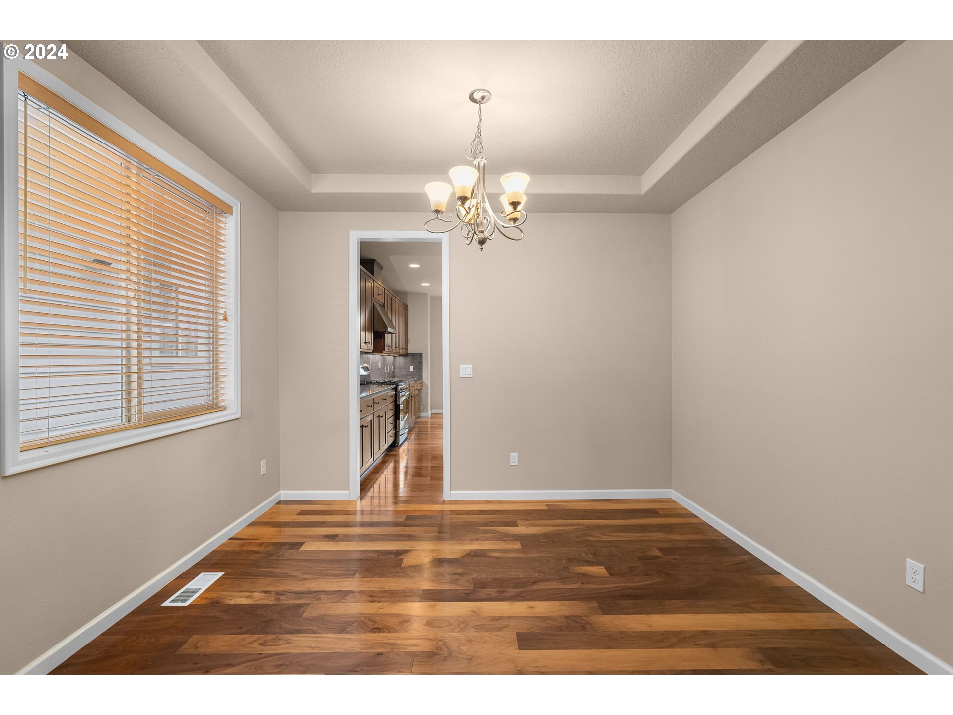 14034 Northwest Gargany Street Portland, OR 97229 - Photo 6 of 36 Dining Room