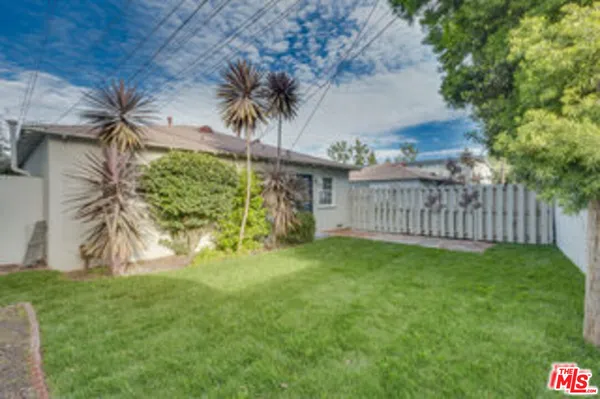 $4,750 | 4177 Ince Boulevard, Unit 1/2, Culver City, CA 90232