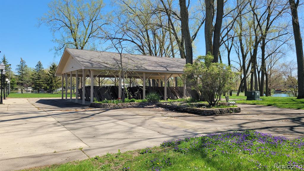 10001 Goodall Road Durand, MI 48429 - Photo 28 of 30