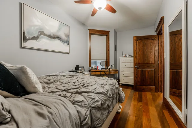 $4,995 | 1019 West Oakdale Avenue, Unit 1, Chicago, IL 60657