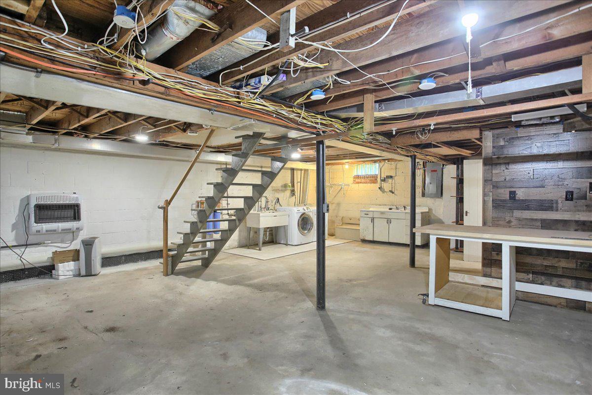 4787 Tipton Road Harrisburg, PA 17111 - Photo 28 of 58 Gallery Image 28