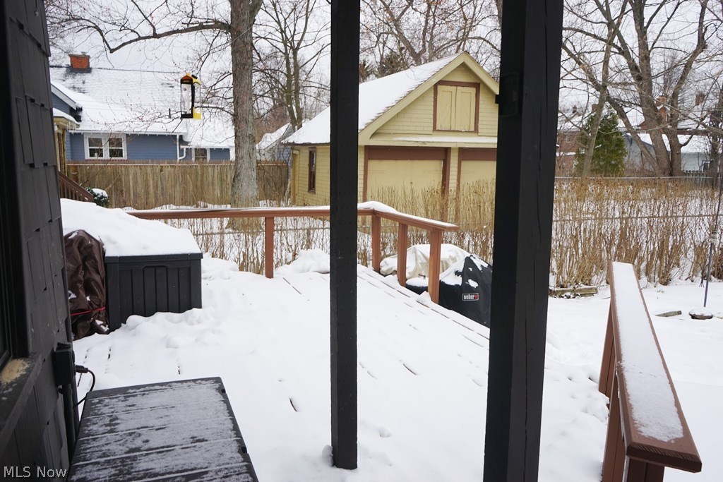 2627 Canterbury Road Cleveland, OH 44118 - Photo 19 of 21