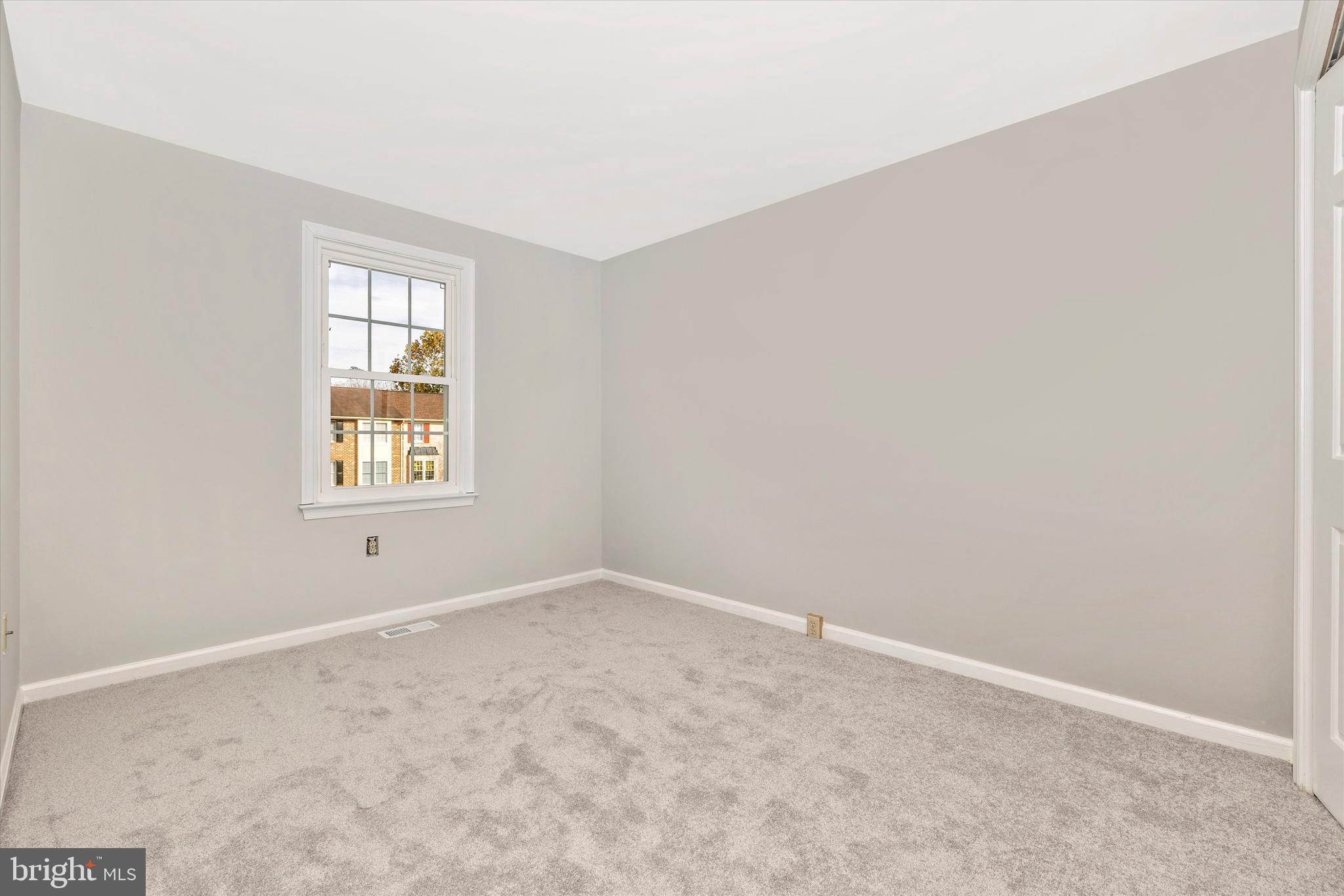 8001 Hollow Reed Court Frederick, MD 21701 - Photo 25 of 33 an empty room with windows