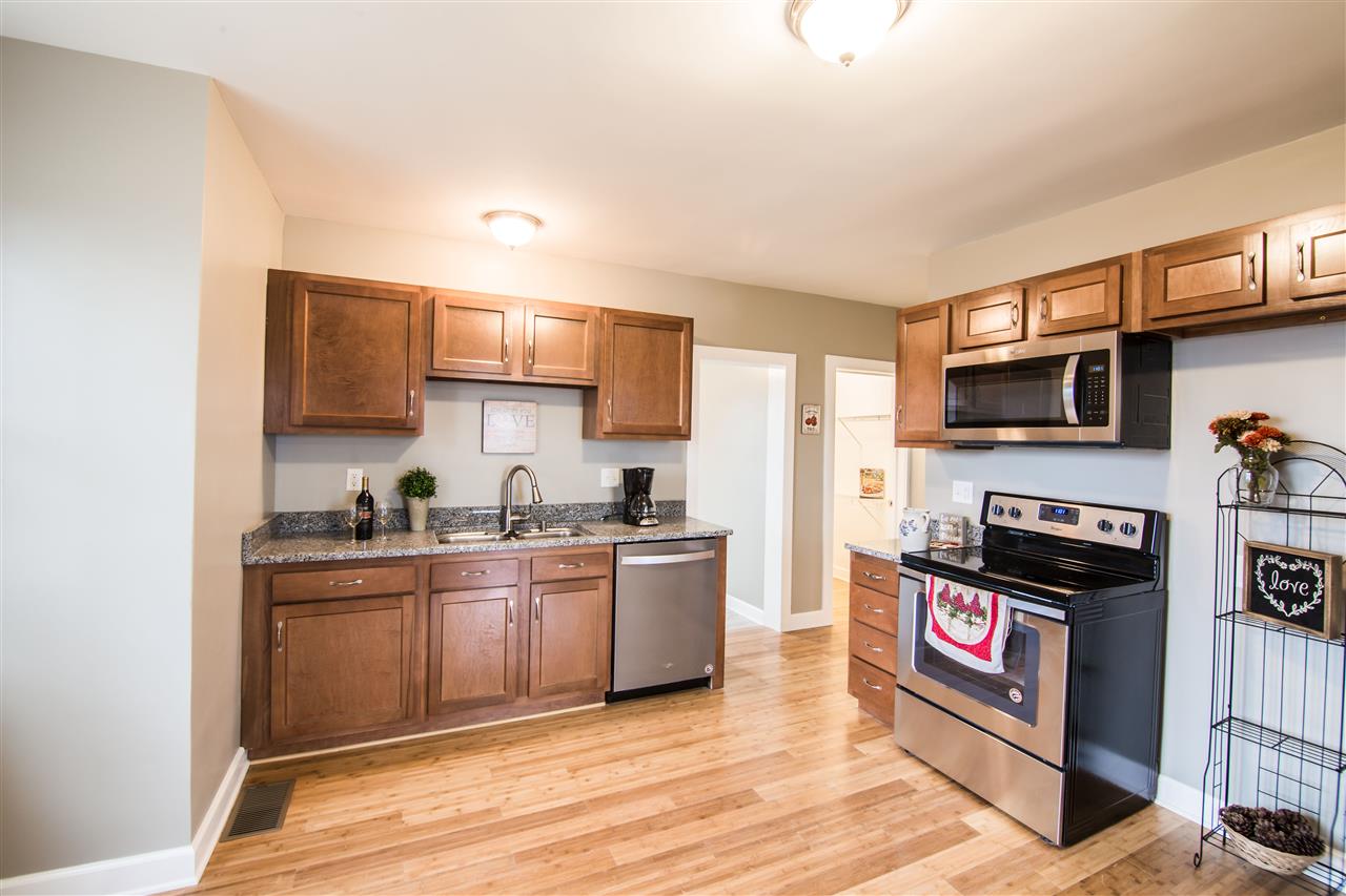 1160 Harman Road Harrisonburg, VA 22802 - Photo 3 of 21 Gallery Image 3