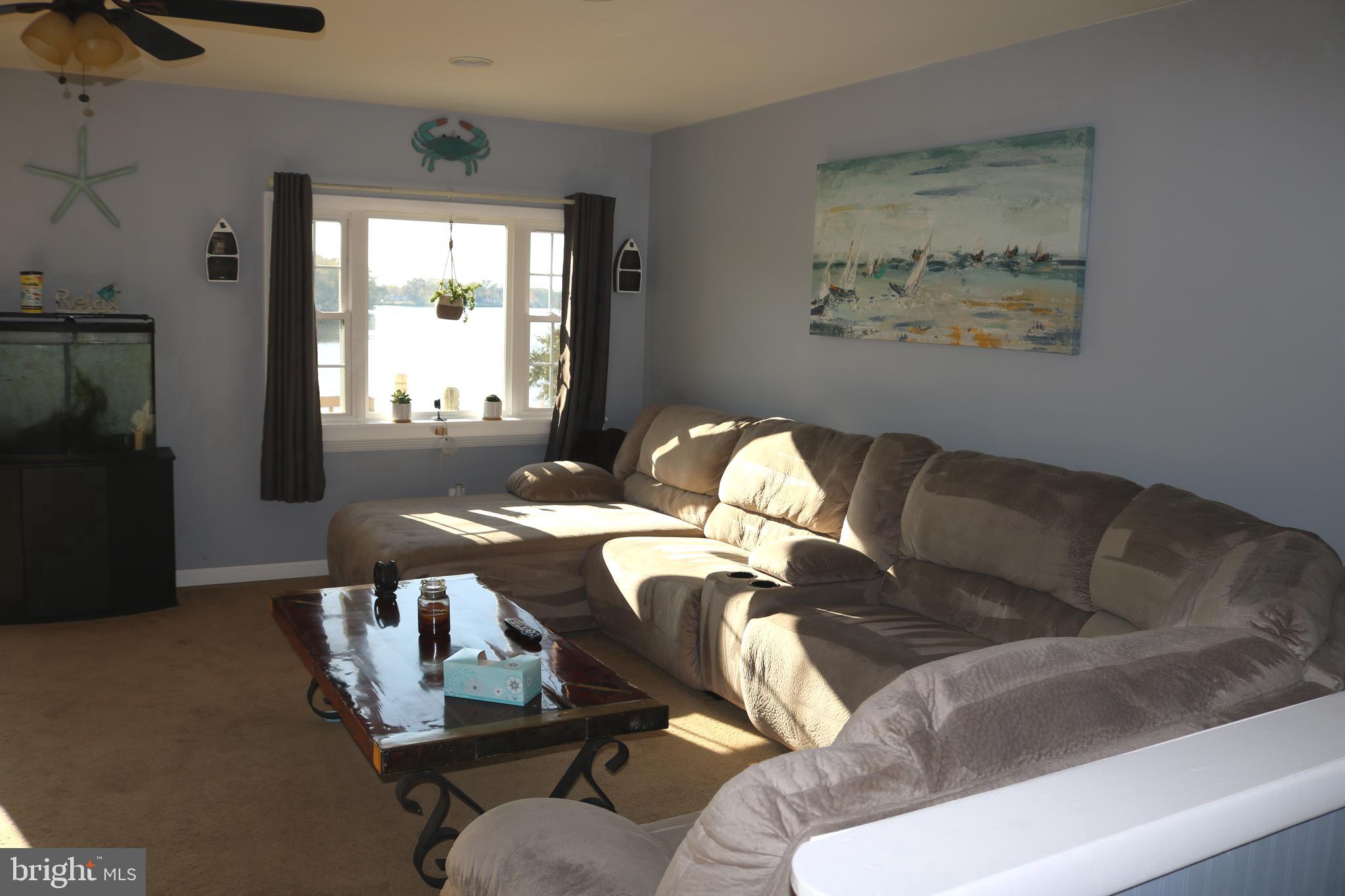 923 Short Road Baltimore, MD 21222 - Photo 5 of 13