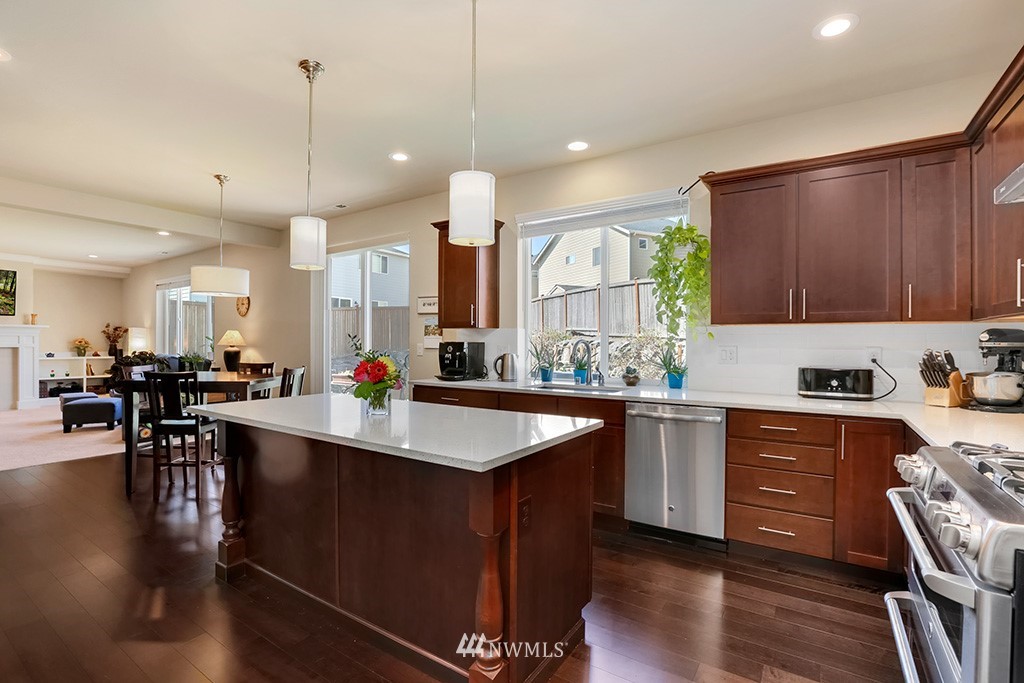 3721 226th Place Southeast Bothell, WA 98021 - Photo 2 of 25