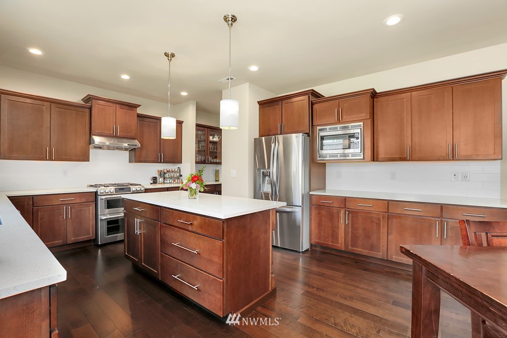 3721 226th Place Southeast Bothell, WA 98021 - Photo 3 of 25