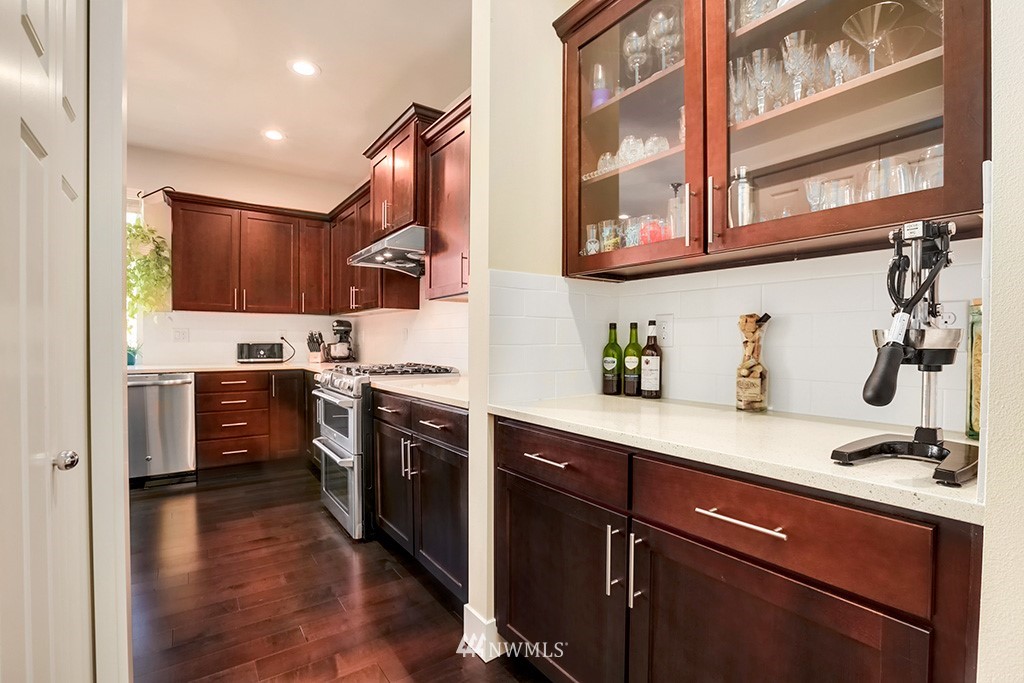 3721 226th Place Southeast Bothell, WA 98021 - Photo 4 of 25