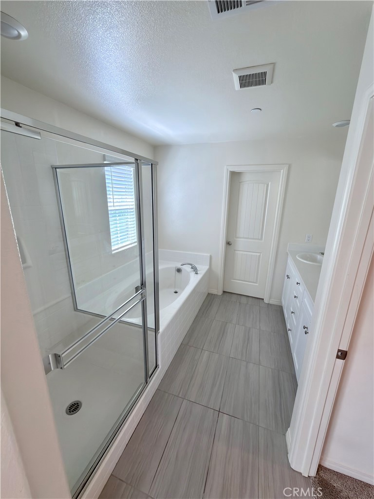 7897 Griffith Peak Street Riverside, CA 92507 - Photo 13 of 26