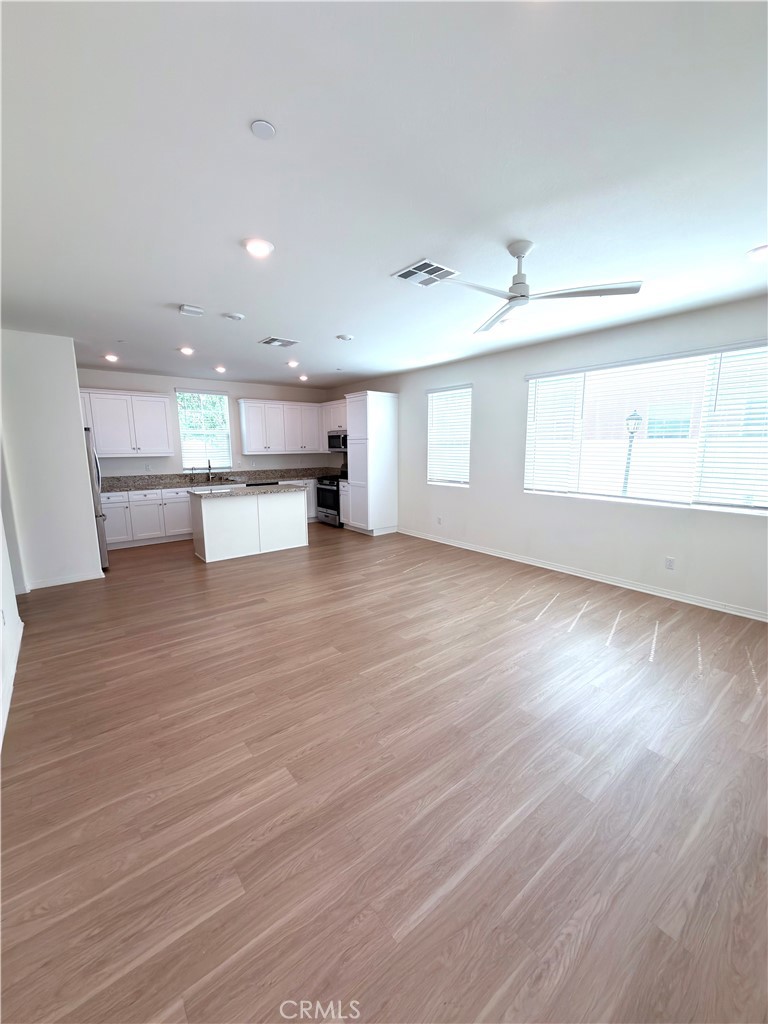 7897 Griffith Peak Street Riverside, CA 92507 - Photo 4 of 26