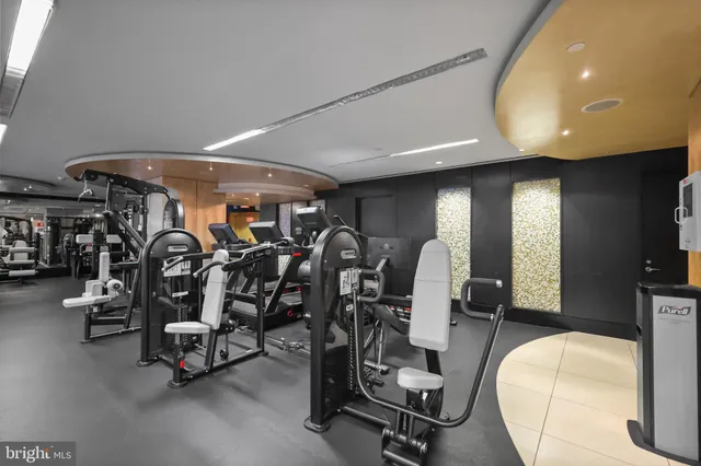 $849,000 | 1111 19th Street North, Unit 1707, Arlington, VA 22209