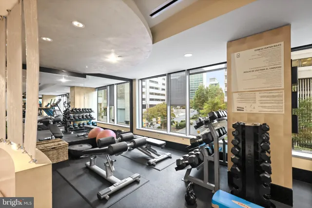 $849,000 | 1111 19th Street North, Unit 1707, Arlington, VA 22209