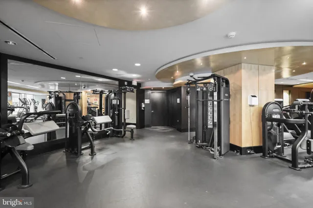 $849,000 | 1111 19th Street North, Unit 1707, Arlington, VA 22209