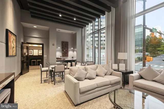 $849,000 | 1111 19th Street North, Unit 1707, Arlington, VA 22209