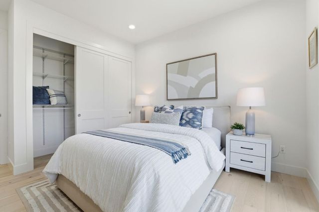 a front view of house with yard