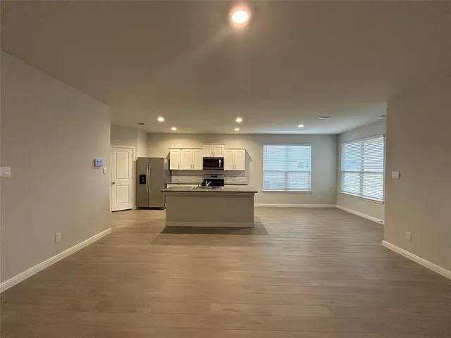 $2,295 | 4424 Corktree Lane, Fort Worth, TX 76036