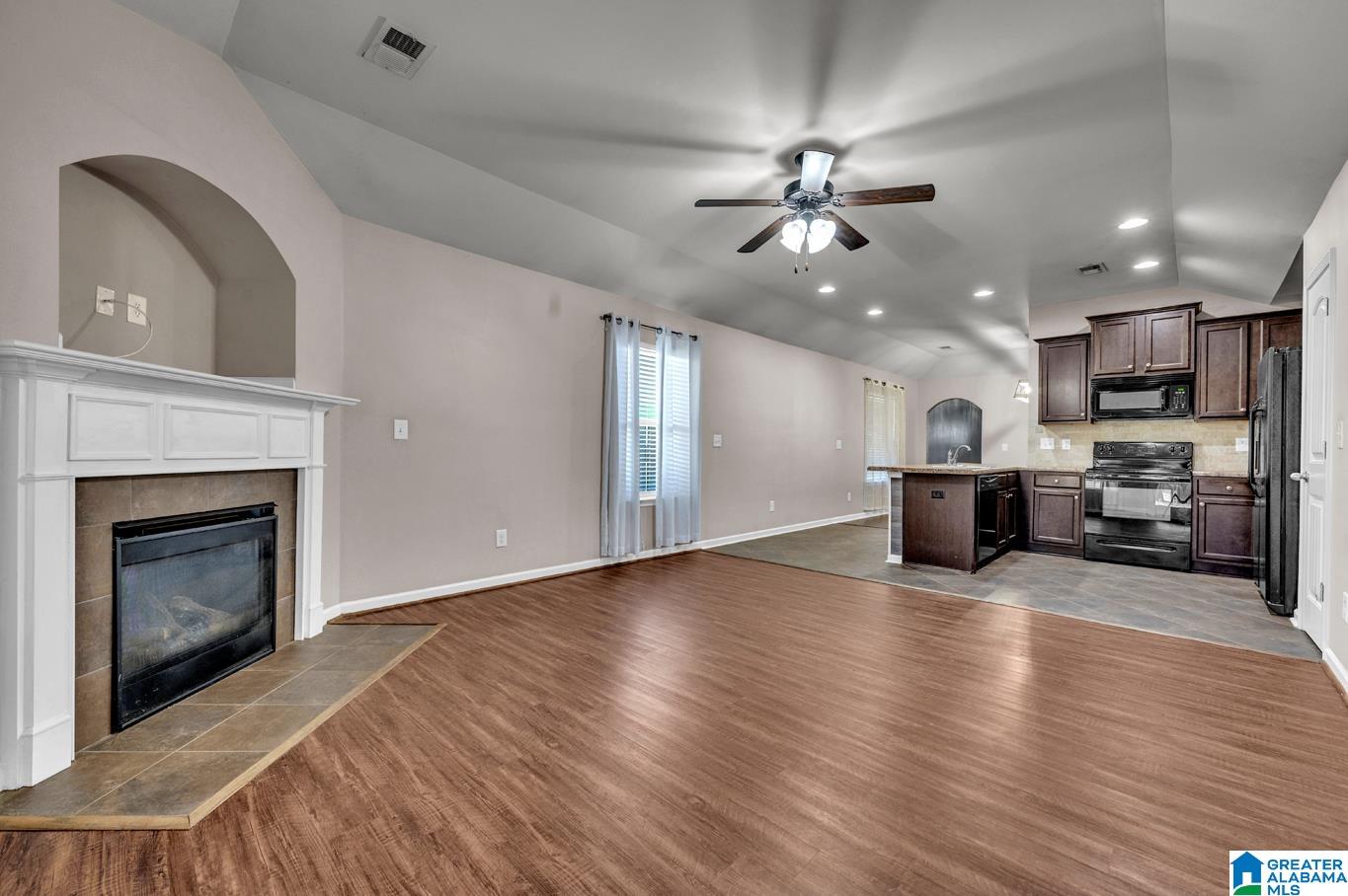 370 Reed Way Kimberly, AL 35091 - Photo 10 of 32
