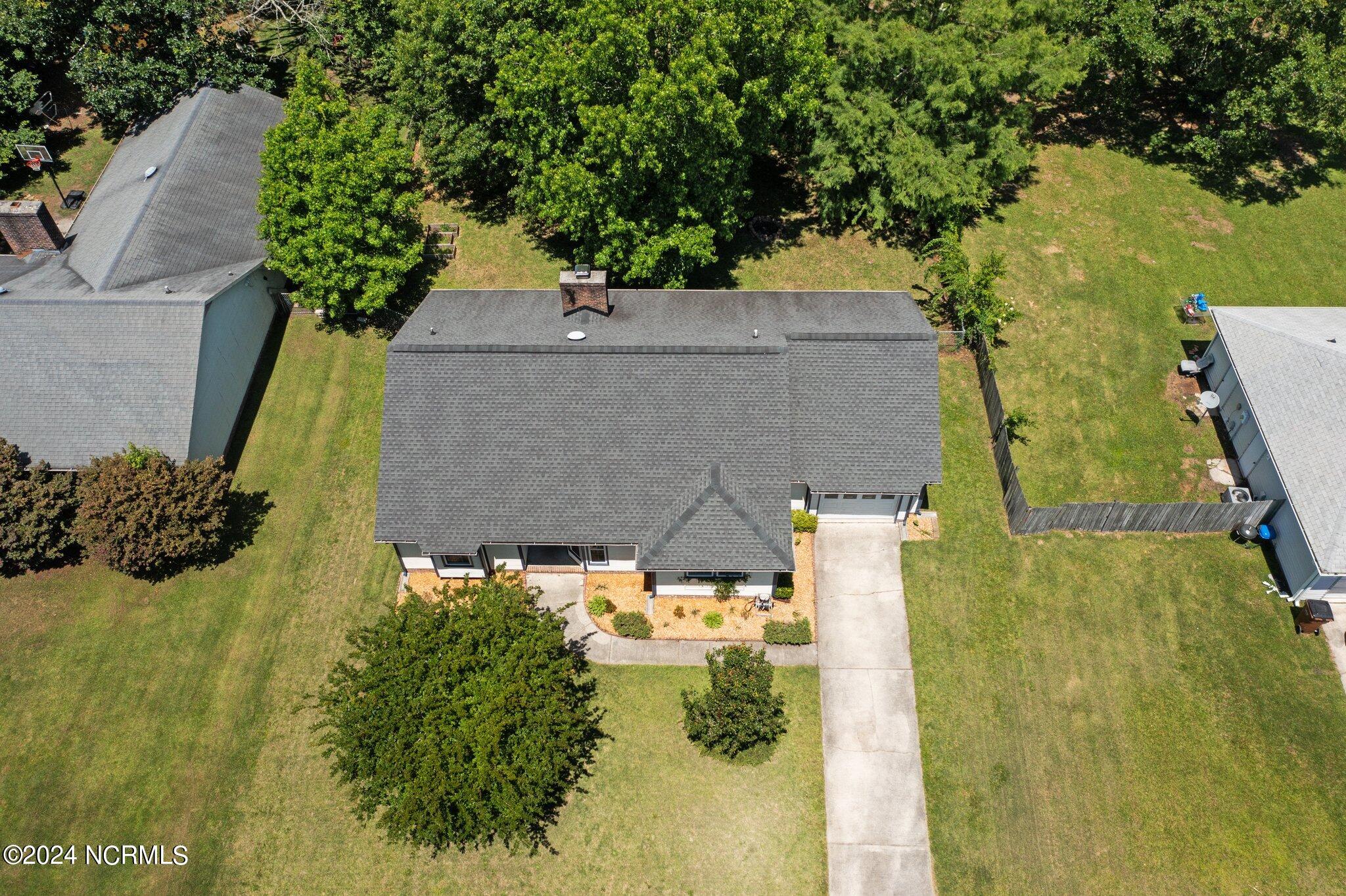 270 Raintree Road Jacksonville, NC 28540 - Photo 29 of 31 7-web-or-mls-DJI_0561