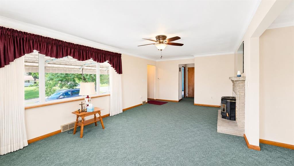 377 Orr Avenue Apollo, PA 15613 - Photo 5 of 17