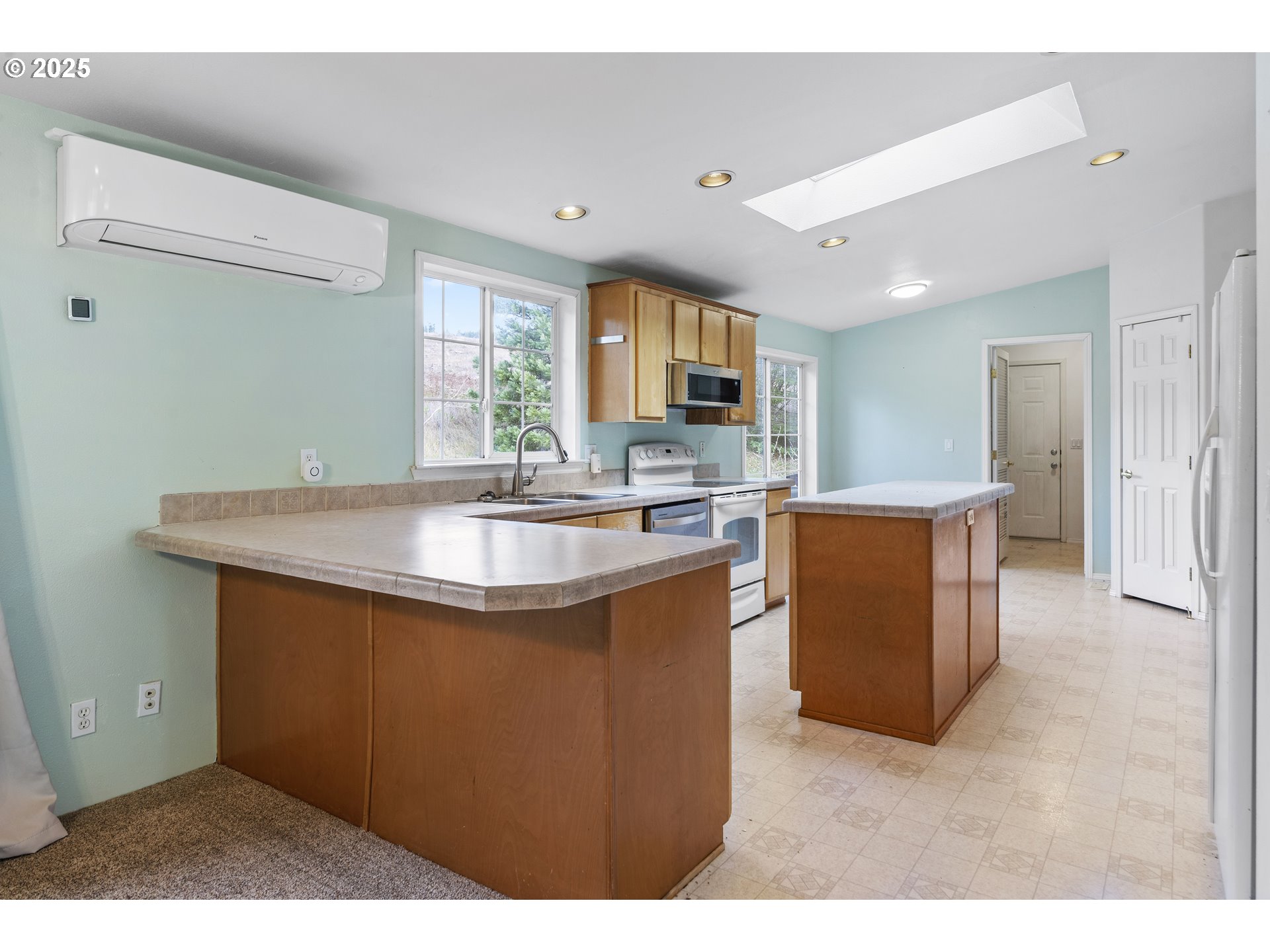 210 Corcoran Road Kalama, WA 98625 - Photo 12 of 34