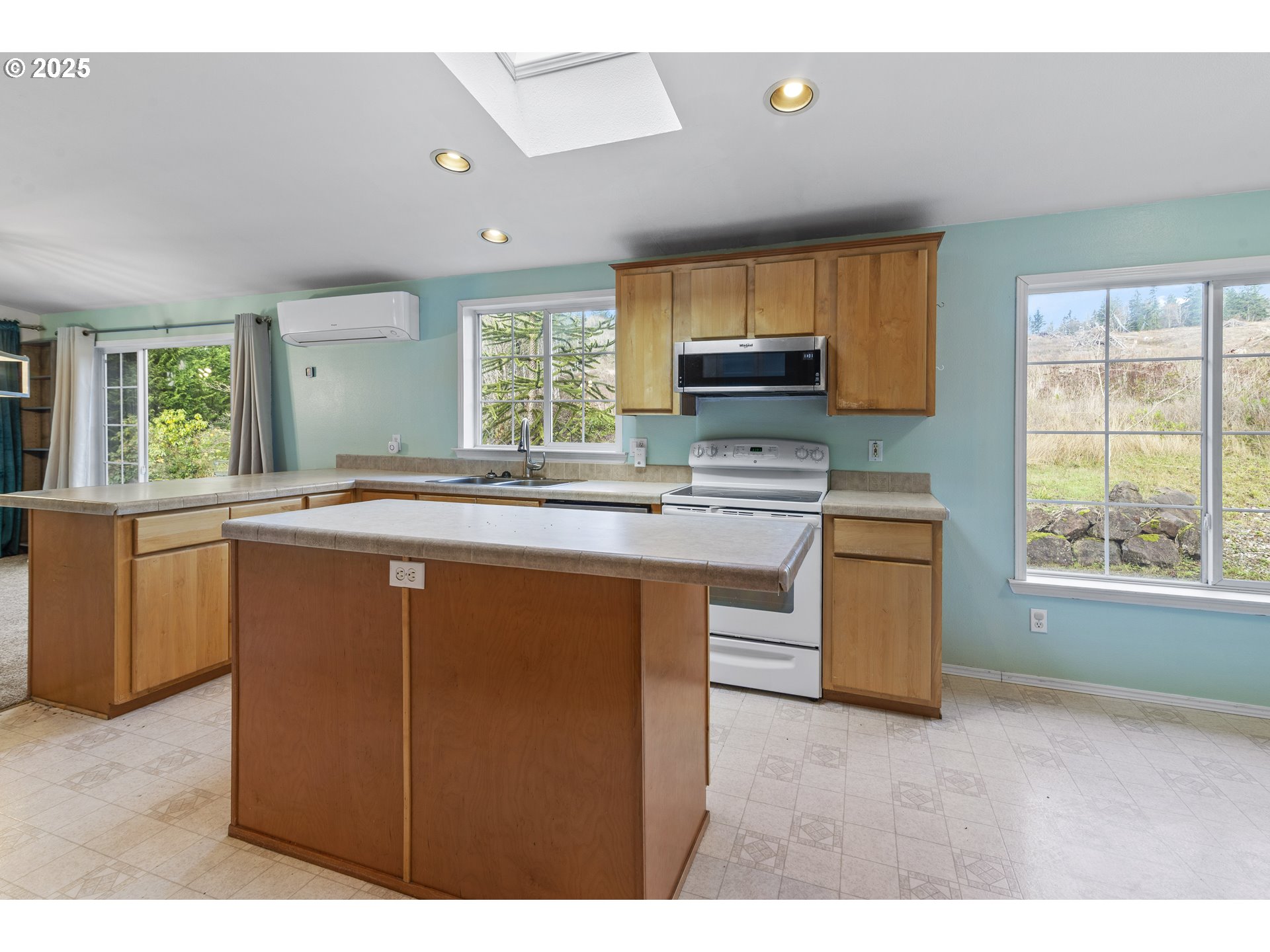 210 Corcoran Road Kalama, WA 98625 - Photo 15 of 34