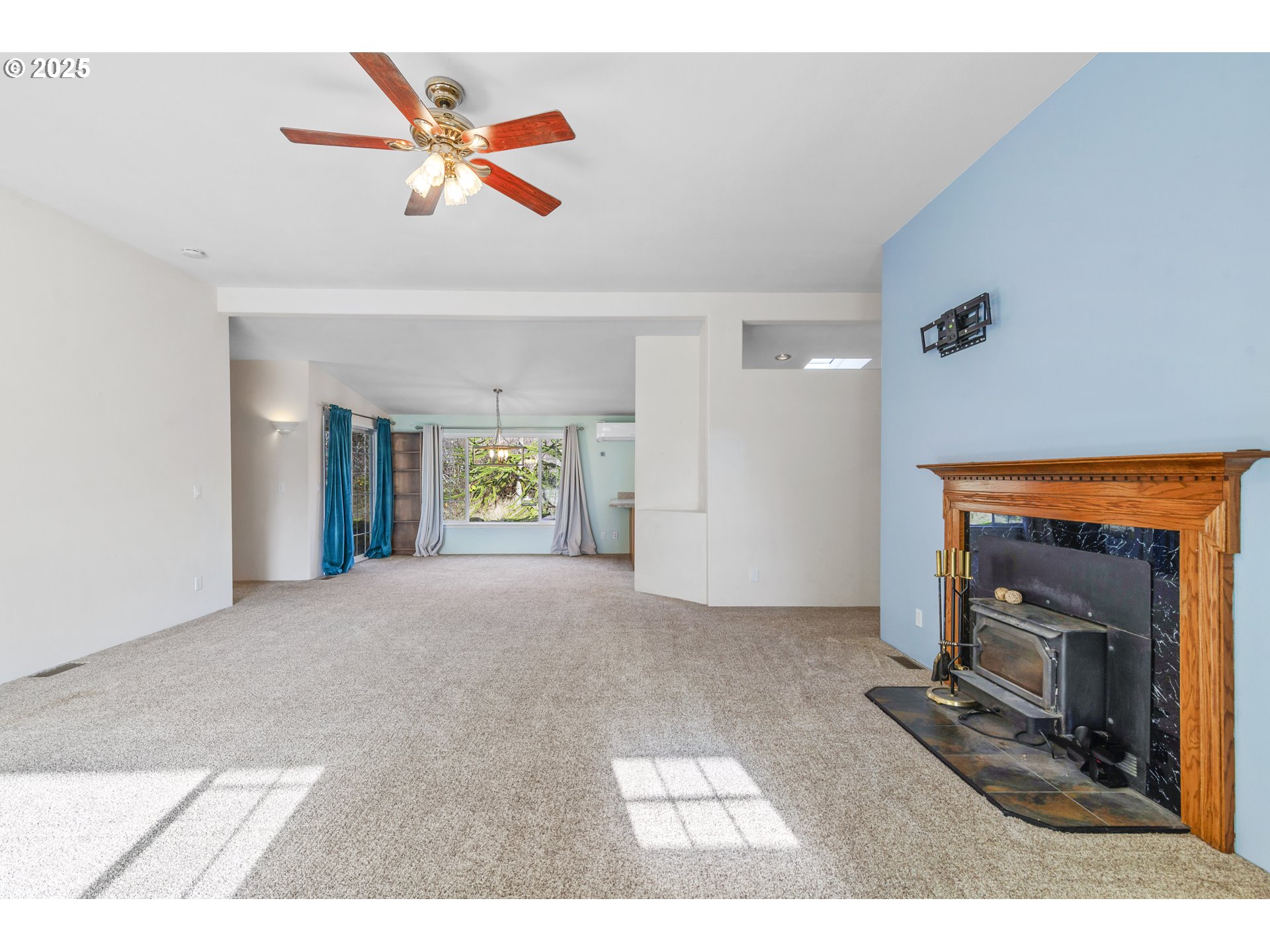 210 Corcoran Road Kalama, WA 98625 - Photo 7 of 34