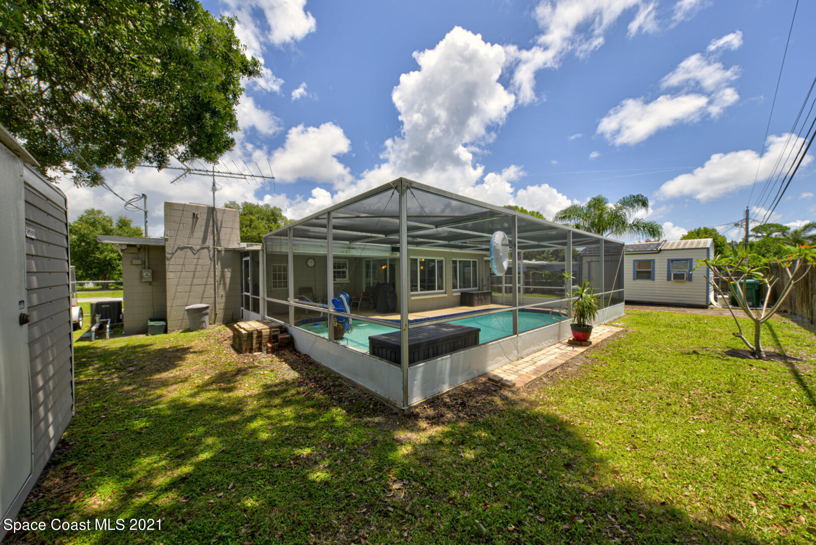1211 Princeton Road Cocoa, FL 32922 - Photo 22 of 43 back of house left - Copy