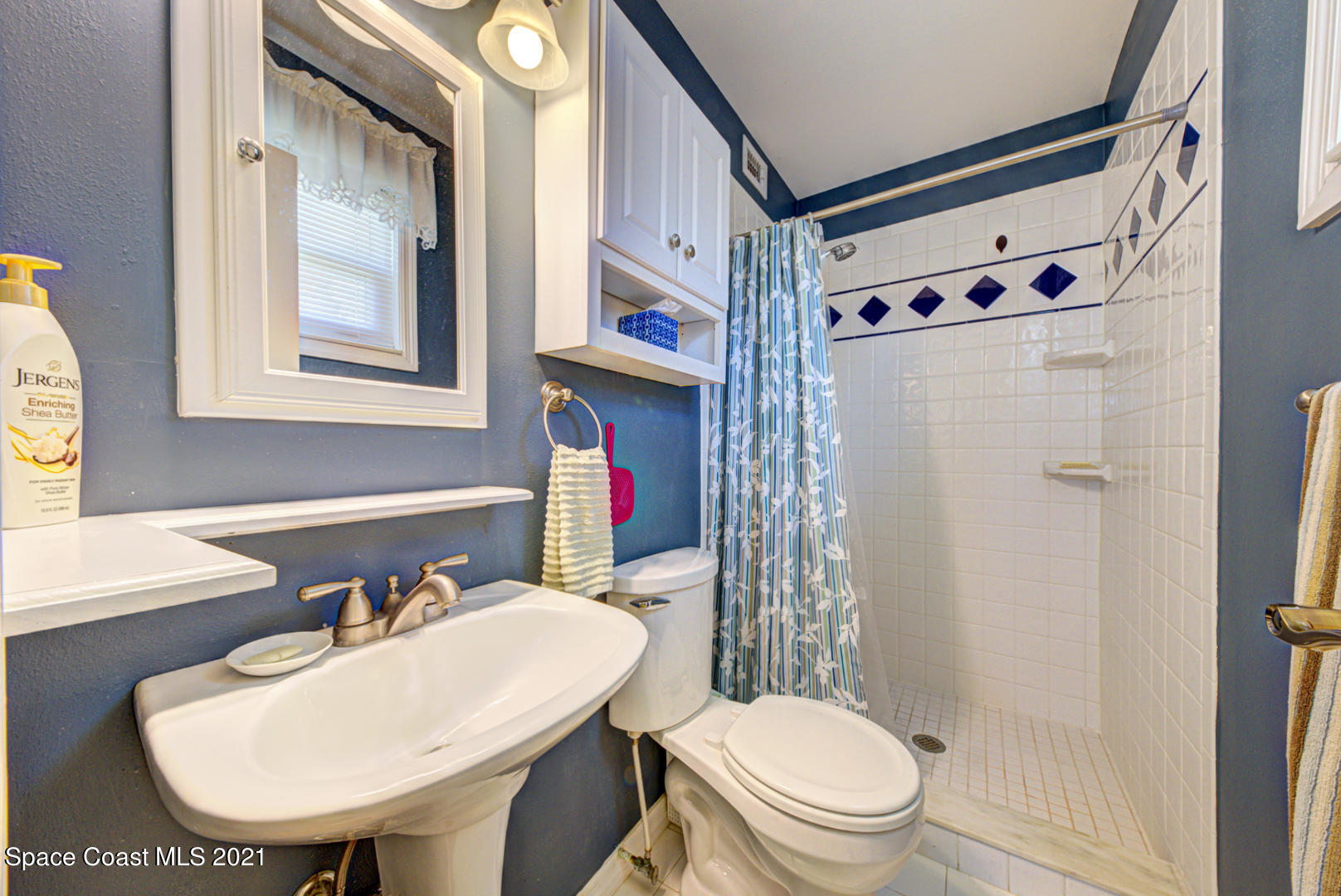 1211 Princeton Road Cocoa, FL 32922 - Photo 41 of 43 master bathroom