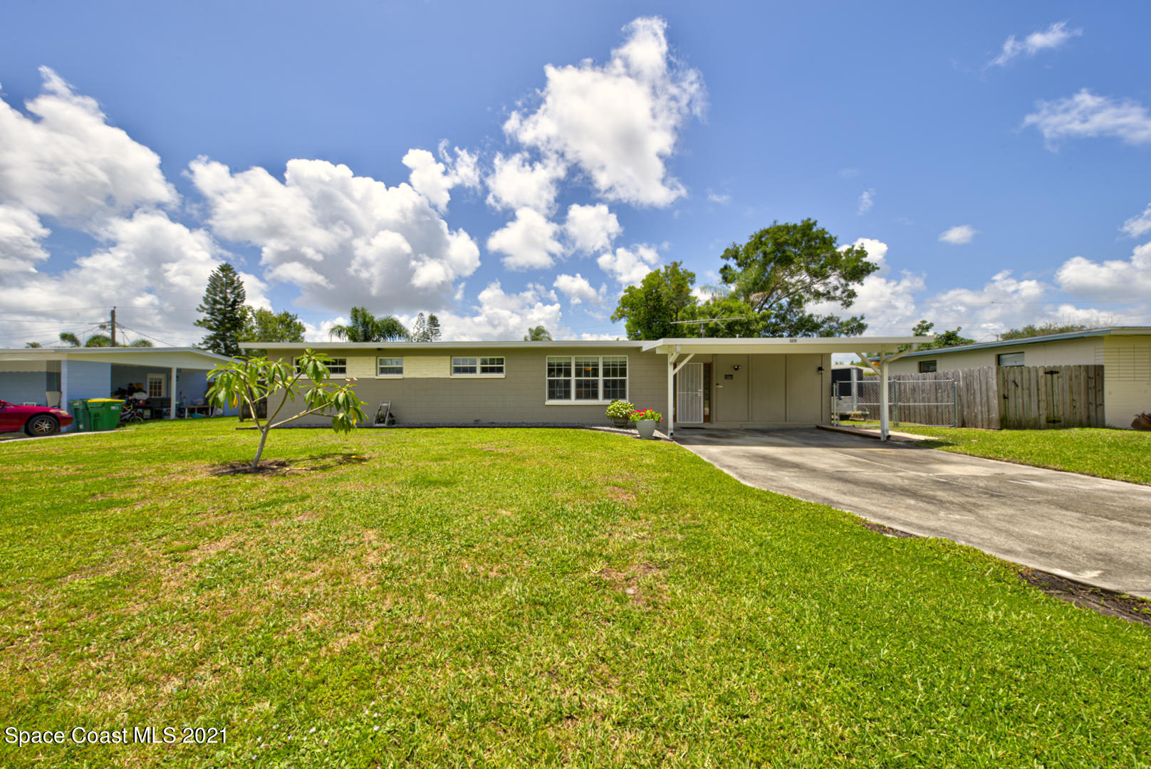 1211 Princeton Road Cocoa, FL 32922 - Photo 42 of 43 front yard