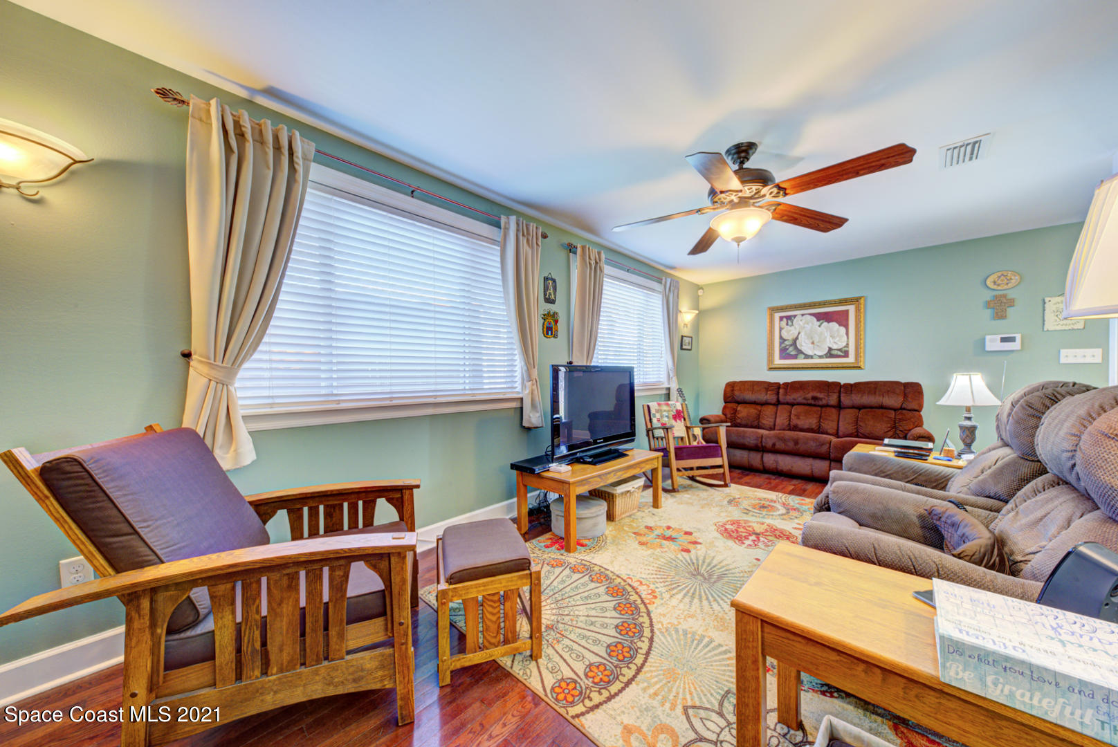 1211 Princeton Road Cocoa, FL 32922 - Photo 7 of 43 living room
