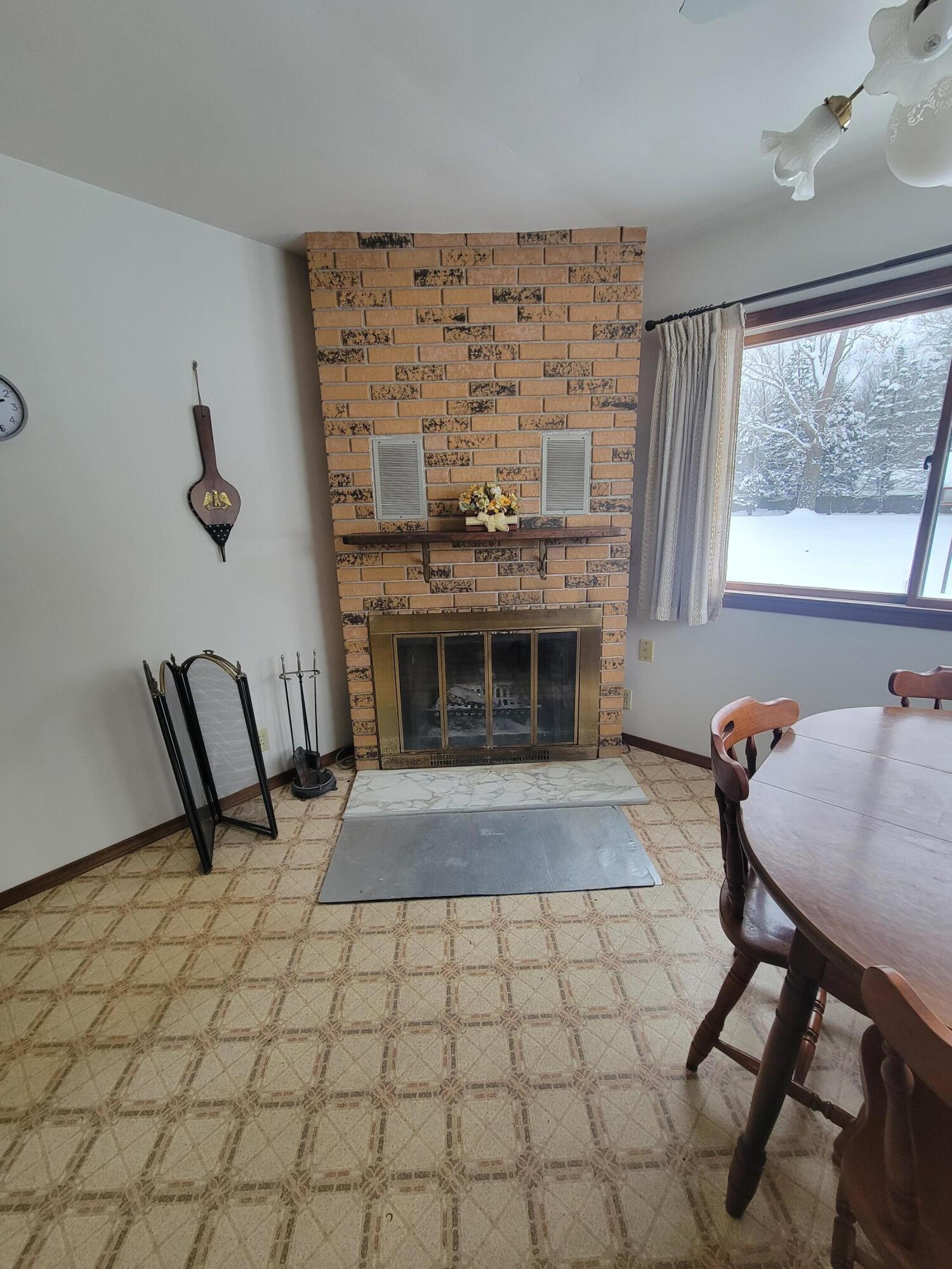 2288 West Giles Road Muskegon, MI 49445 - Photo 8 of 23 20251214_142539