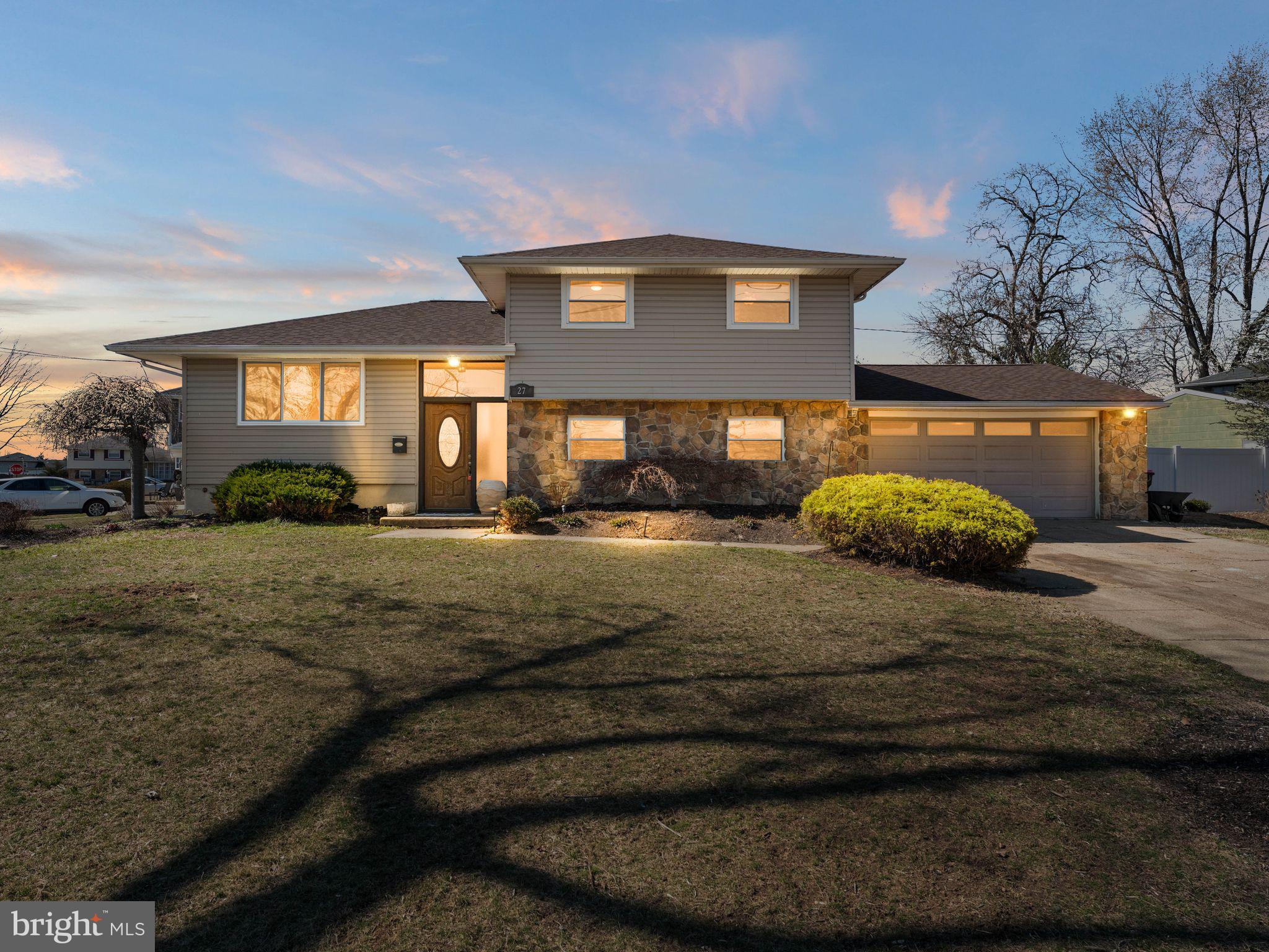 27 Randy Road Glendora, NJ 08029 - Photo 1 of 31 Gallery Image 1