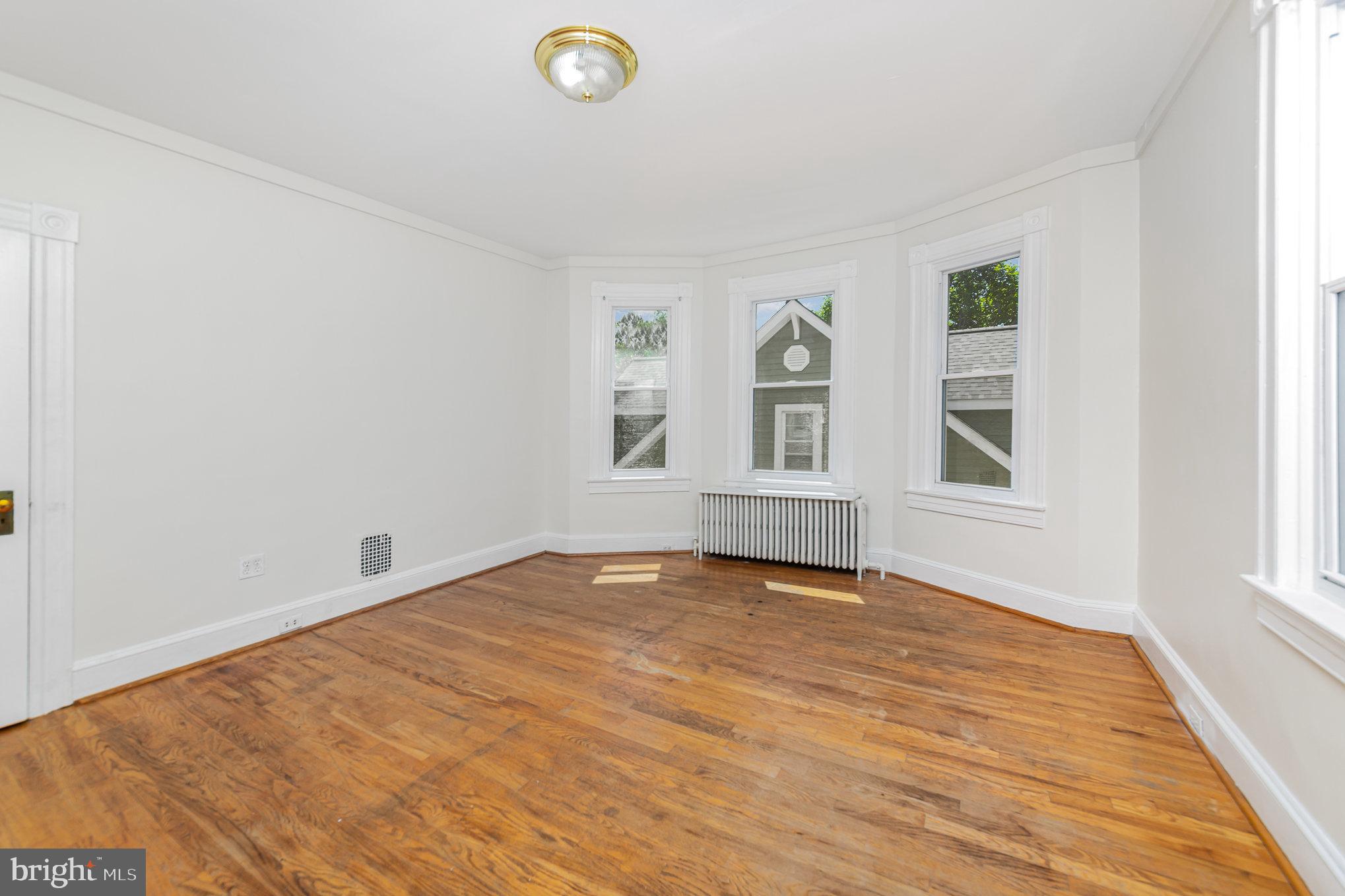 4112 Marx Avenue Baltimore, MD 21206 - Photo 16 of 37