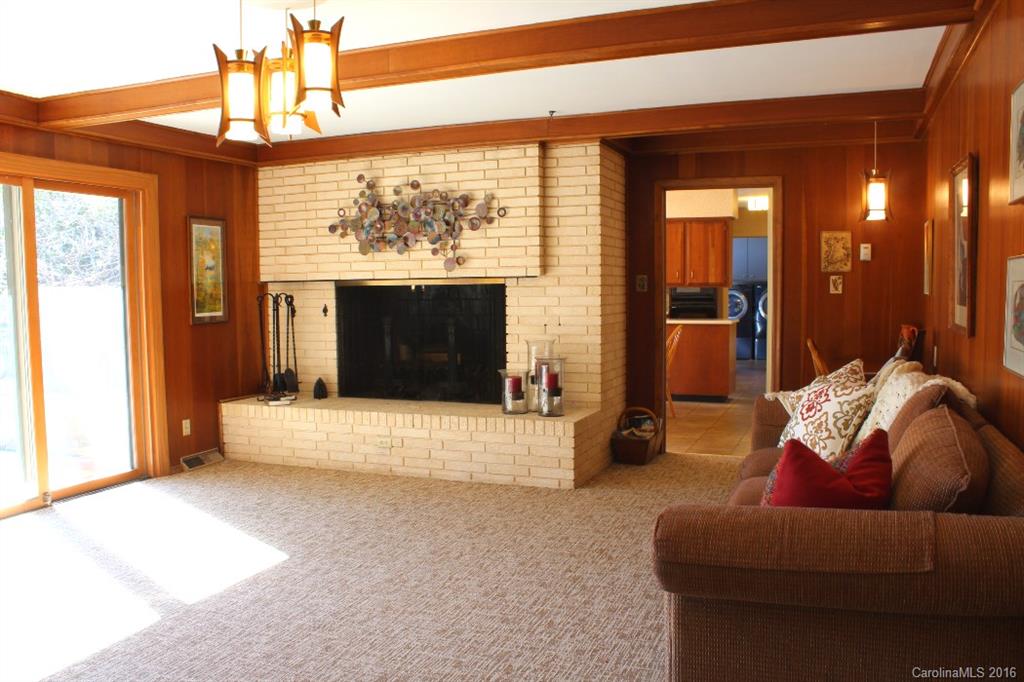 627 Robmont Road Charlotte, NC 28270 - Photo 4 of 20 Gallery Image 4