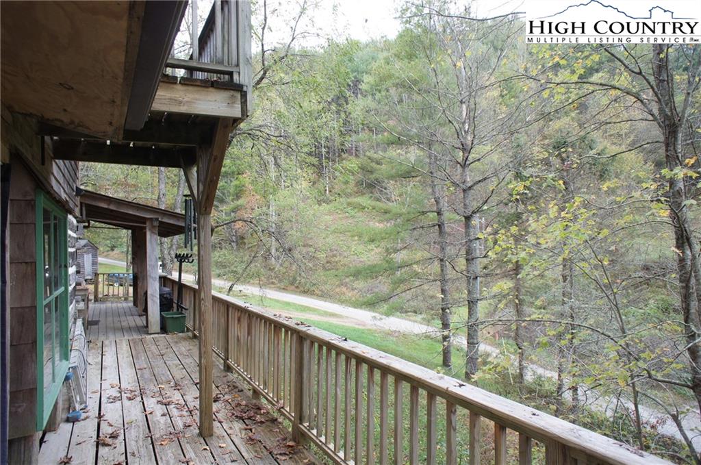 149 River Bend Road Sugar Grove, NC 28679 - Photo 11 of 31 Gallery Image 11