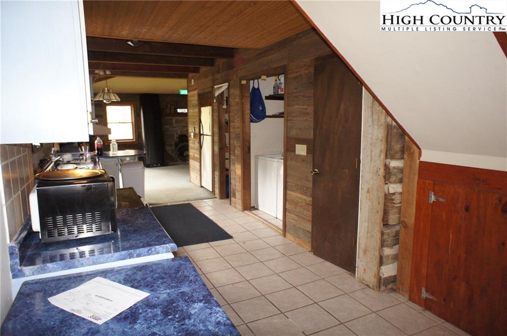 149 River Bend Road Sugar Grove, NC 28679 - Photo 15 of 31 Gallery Image 15